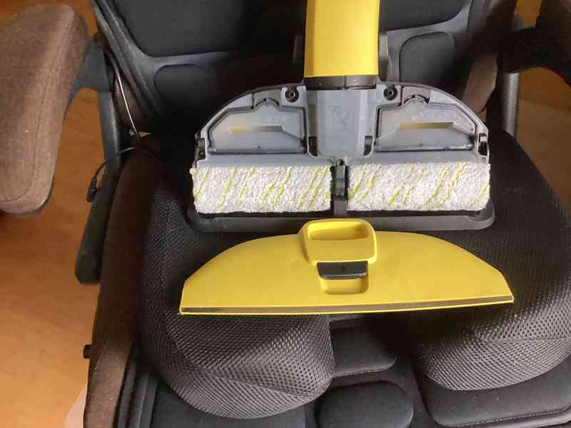 PODLAHOVÁ MYČKA FC 3 CORDLESS - foto 3