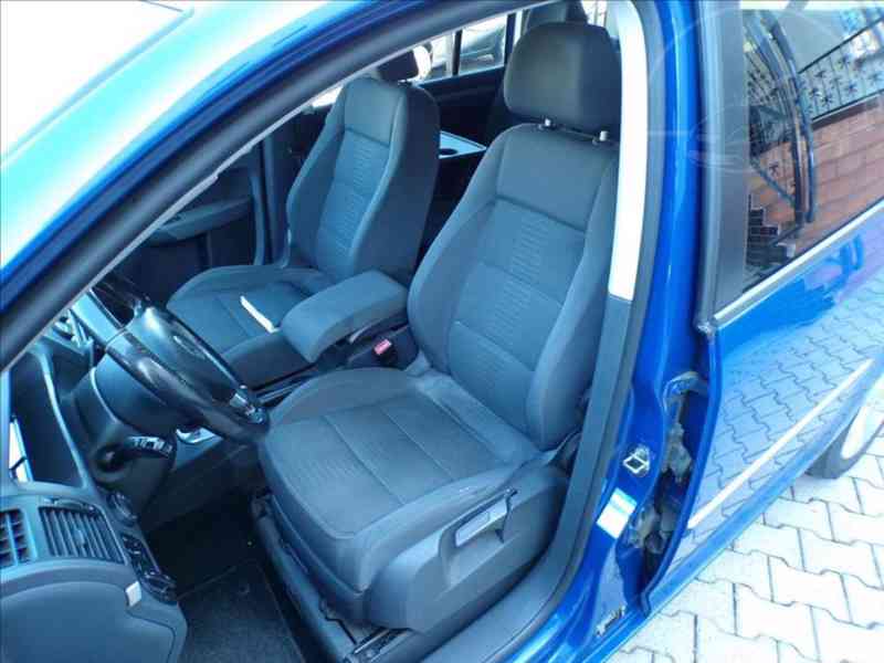 VW Touran 2,0 TDI 125 kW AUTOMAT,HIGLINE,TAŽNÉ ZAŘ. - foto 12