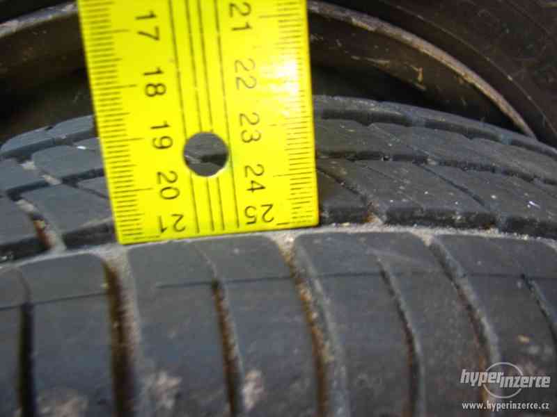 Letní pneu 155/70 R13 i s disky - foto 3