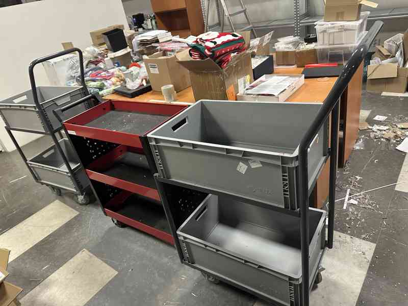 !! Výprodej kanceláře - vybavení – Dílenský vozík 1 500 Kč - foto 2