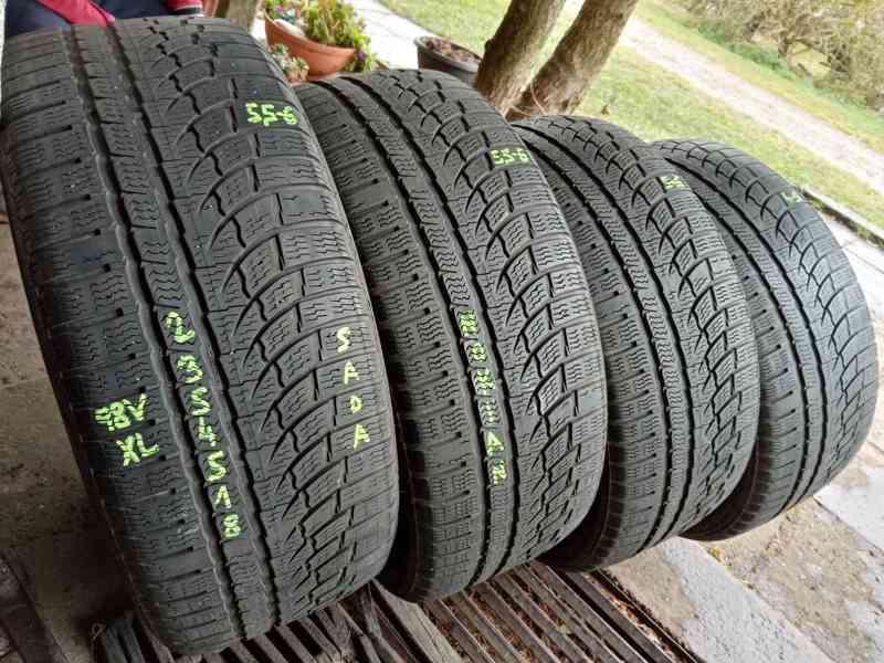 Zimní pneu 4kusy 235/45/18 NOKIAN vzorek 80% - dobírka možná