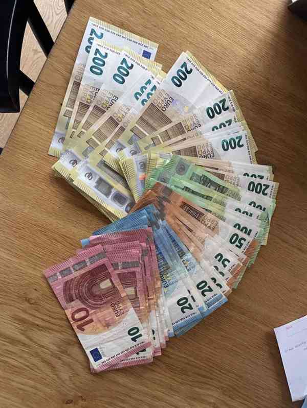 Nevratná finanční nabídka - foto 4