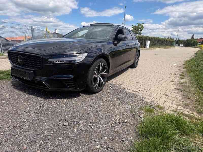Volvo V90 2,0 - foto 1