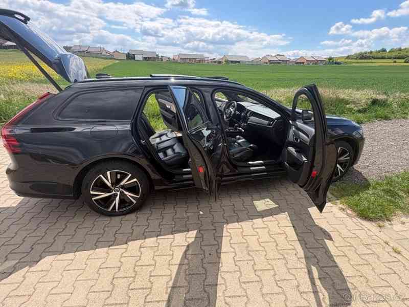 Volvo V90 2,0 - foto 8