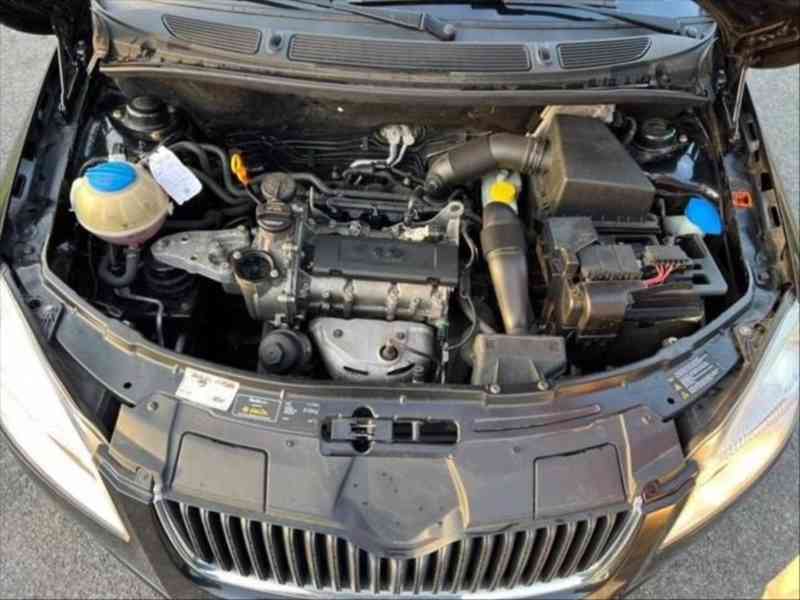 Škoda Fabia - foto 15