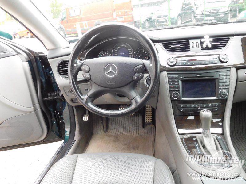 Mercedes CLS 3.5, benzín, automat, vyrobeno 2005, navigace, kůže - foto 18