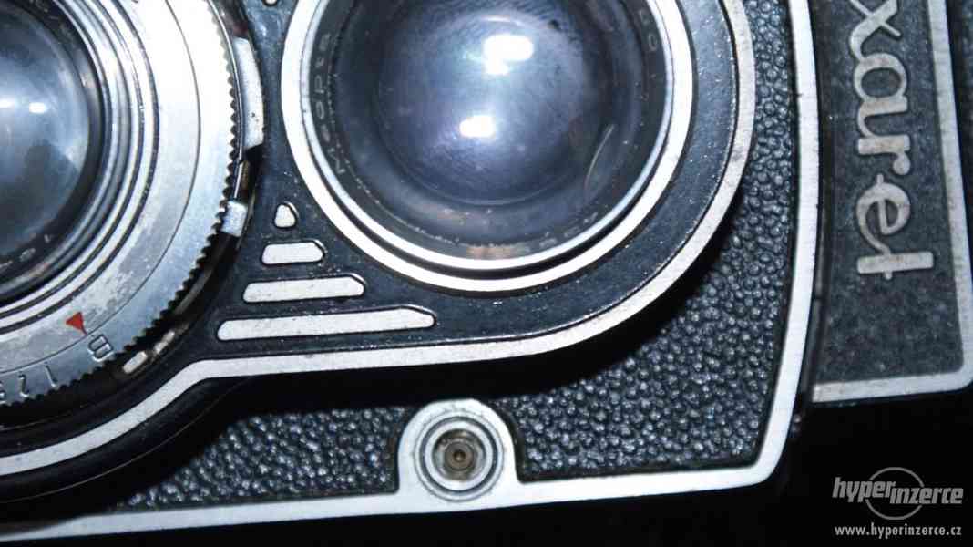 Starý zachovalý fotoaparát značky Flexarel - foto 5