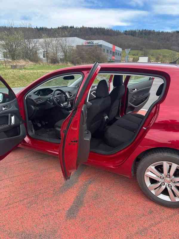 Peugeot 308 1,6   BlueHDi 88 kW - foto 15