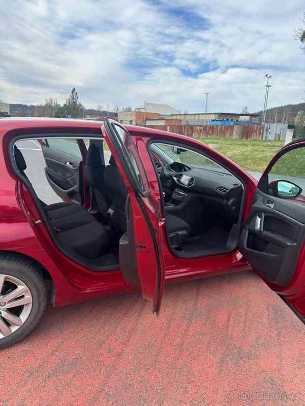 Peugeot 308 1,6   BlueHDi 88 kW - foto 18
