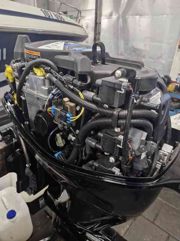 lodní motor MERCURY F40 EPT EFI - foto 8