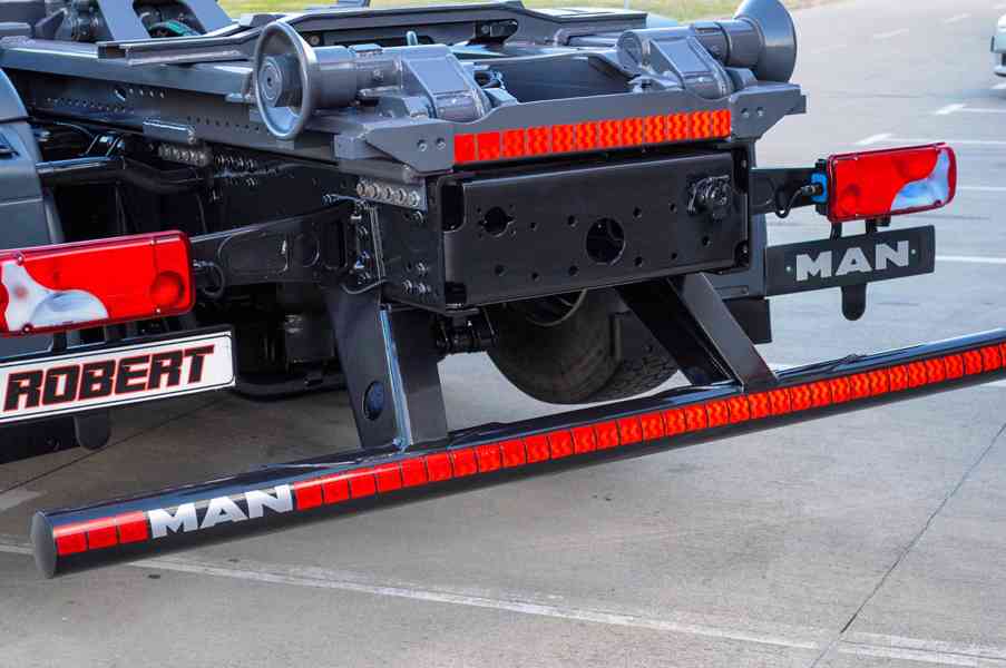 MAN TGS 26.360 HÁKOVÝ NOSIČ KONTEJNERŮ + HYDRAULICKÁ RUKA - foto 24