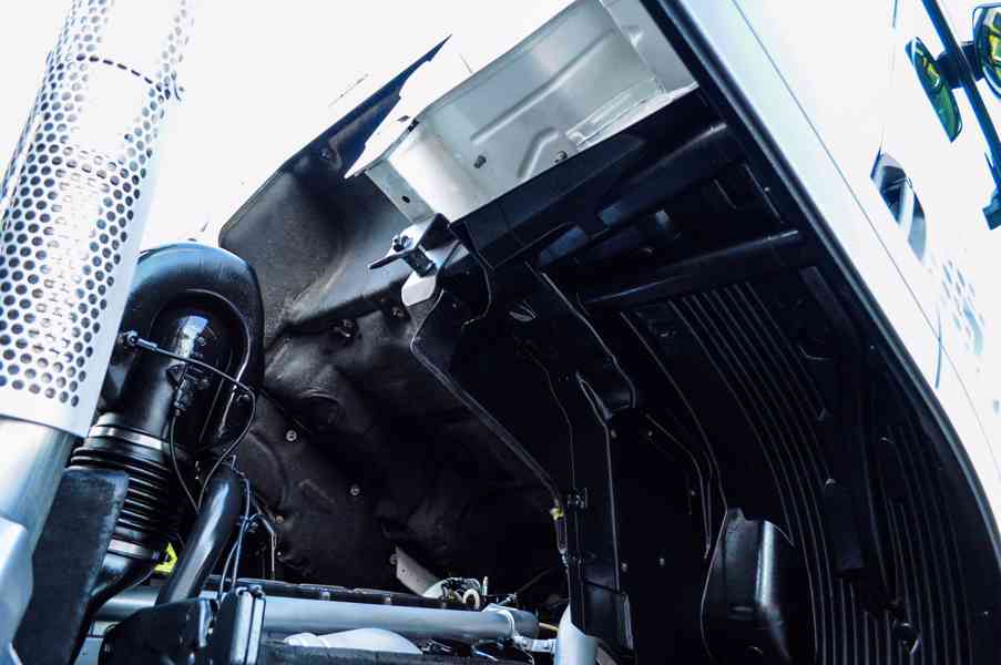 MAN TGS 26.360 HÁKOVÝ NOSIČ KONTEJNERŮ + HYDRAULICKÁ RUKA - foto 73