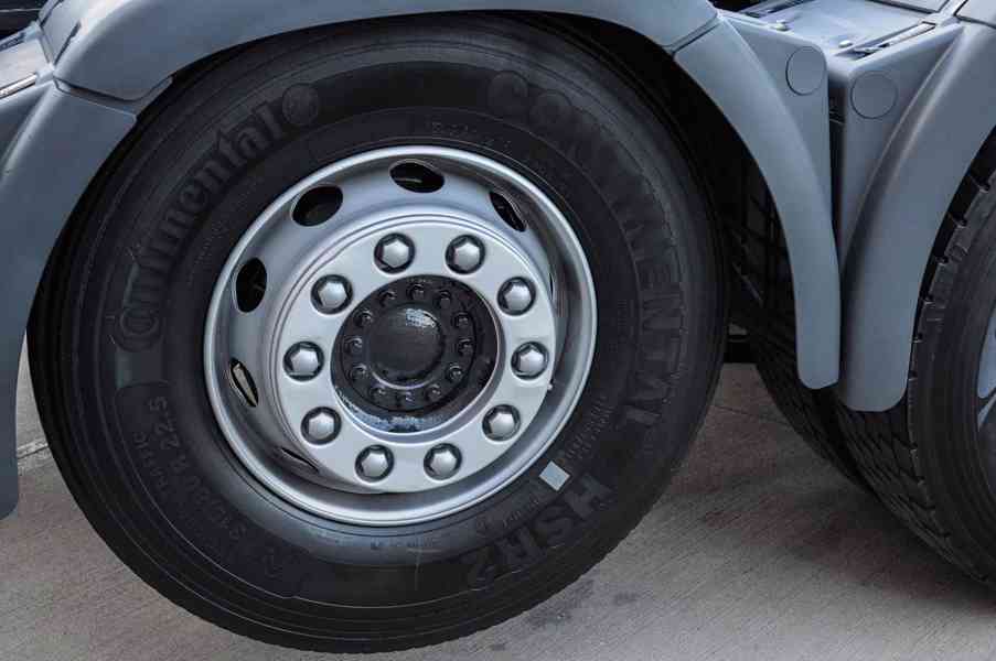 MAN TGS 26.360 HÁKOVÝ NOSIČ KONTEJNERŮ + HYDRAULICKÁ RUKA - foto 18