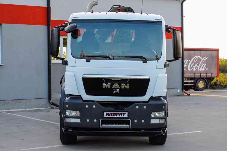 MAN TGS 26.360 HÁKOVÝ NOSIČ KONTEJNERŮ + HYDRAULICKÁ RUKA - foto 2