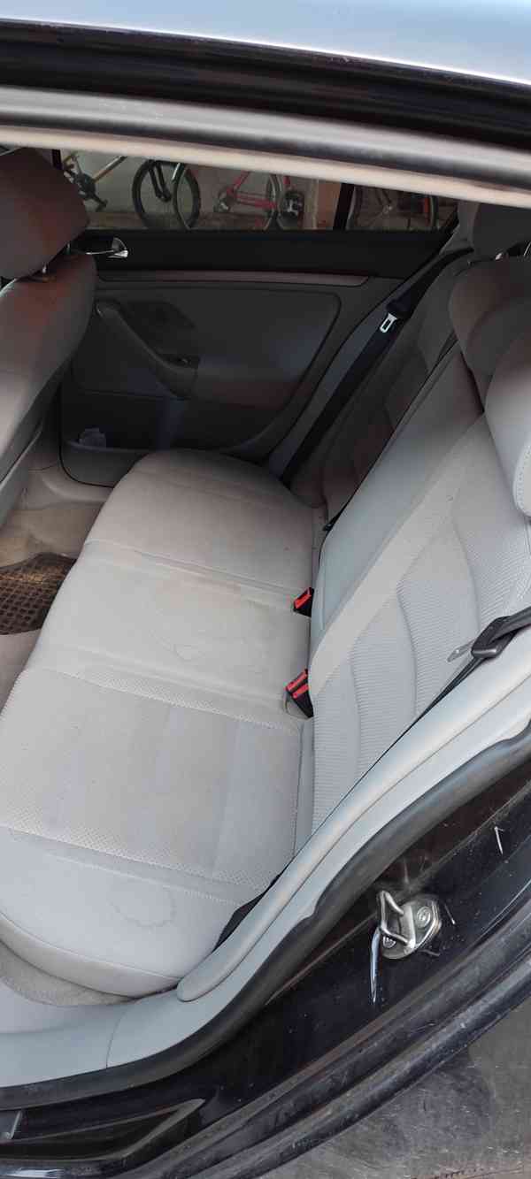 Volkswagen Golf 5 2.0 Tdi - foto 2