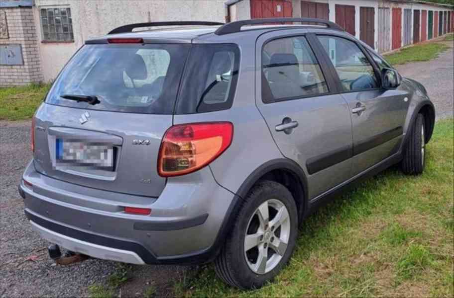 Suzuki SX4 1,6 4x4, benzín 88kW, výbava - foto 2