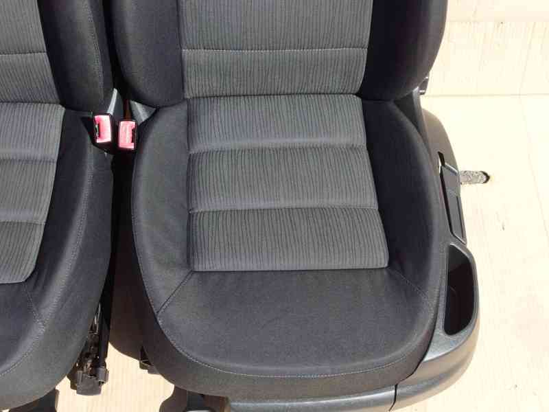 Sada sedaček Škoda Octavia II s airbagy - foto 5