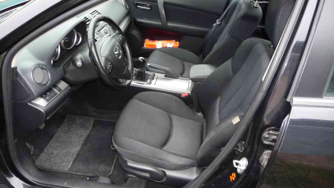 Mazda 6 CD  2,2 CiTD, Sport, 120 kW ,  rok 2011  - foto 7