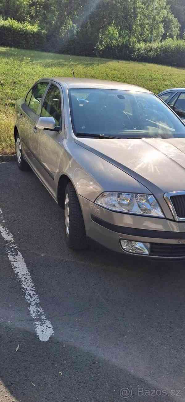 Škoda Octavia 1,6 MPI r.v.2005 - foto 2