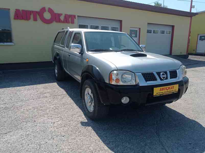 Nissan King Cab 2.5 dCi 4x4/Tažné