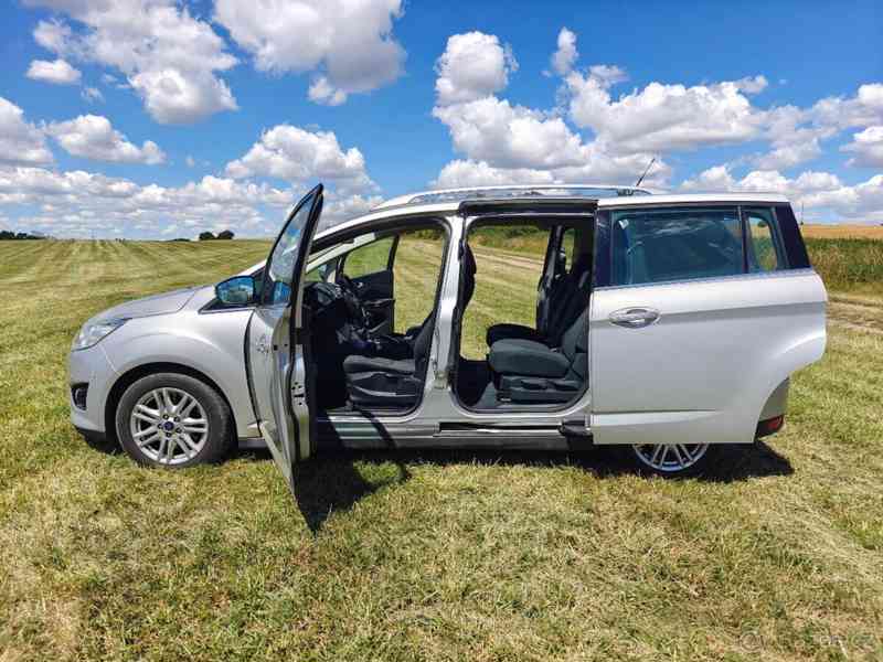 Ford Grand C-MAX 2,0 - foto 6