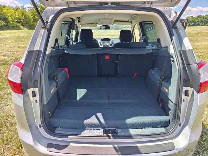 Ford Grand C-MAX 2,0 - foto 9