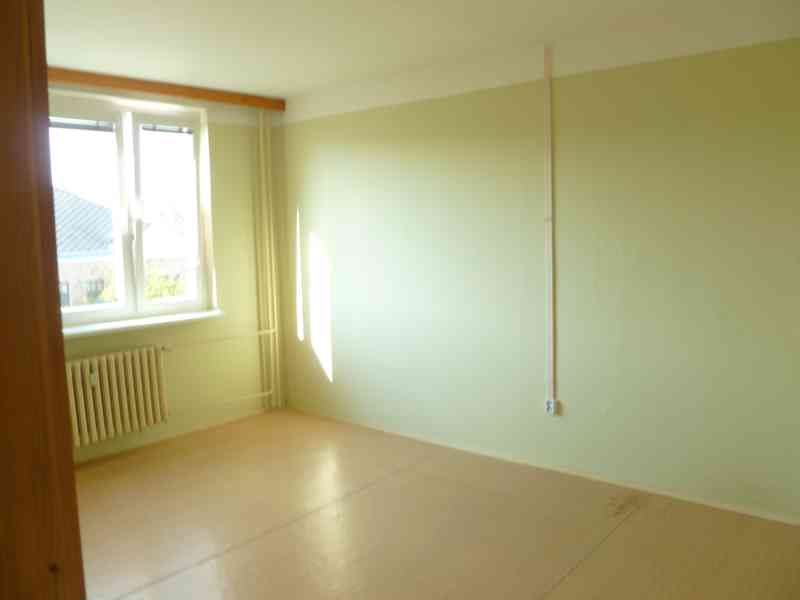 Pronájem bytu s lodžií Jaroměř - foto 3