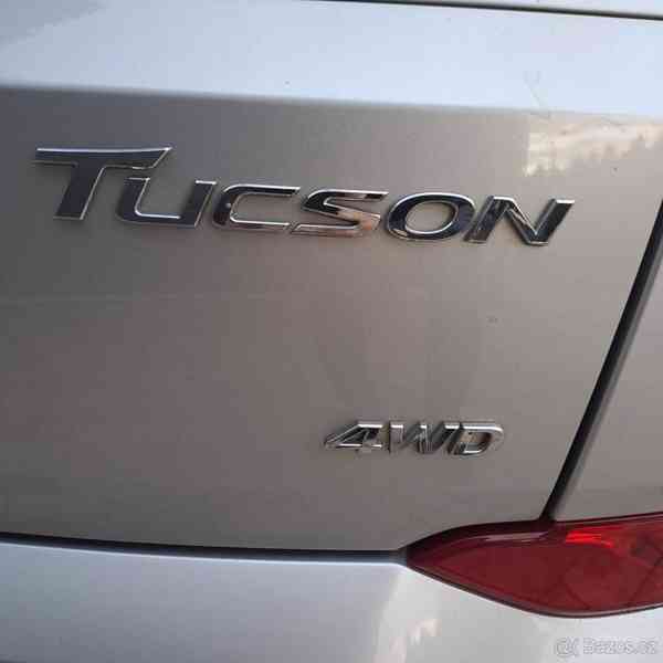 Hyundai Tucson 2,0   CRDi automat 4x4 90tis. - foto 30