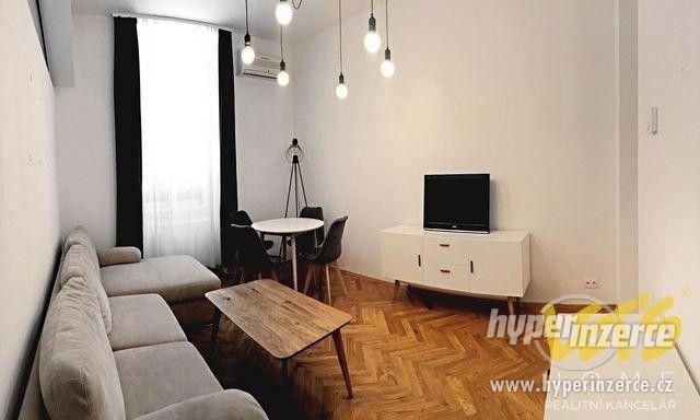 Pronájem bytu 2+kk, 47 m2, Praha 2-Nové Město, zařízený - foto 6