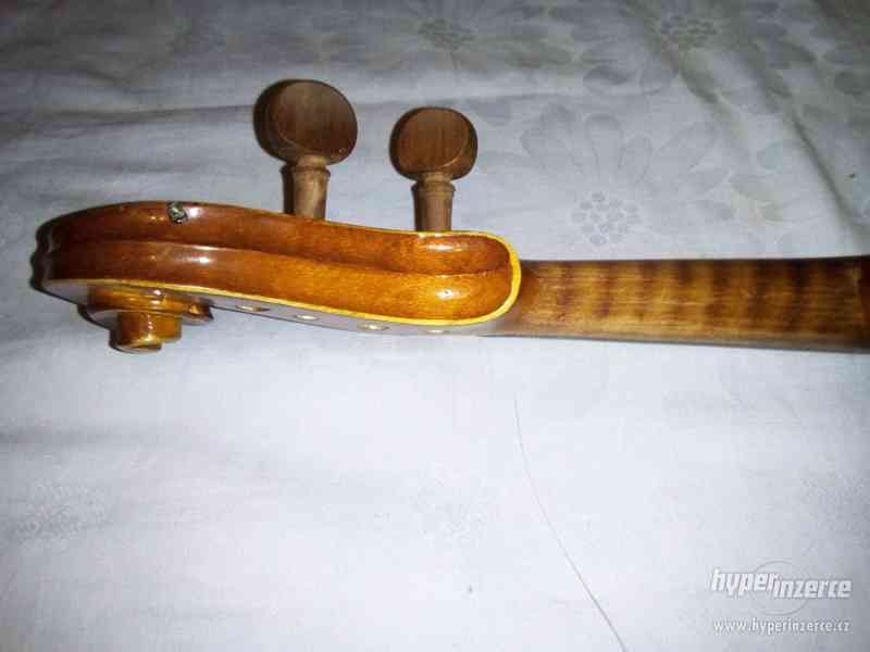 Staré nádherné housle - funkční - foto 8