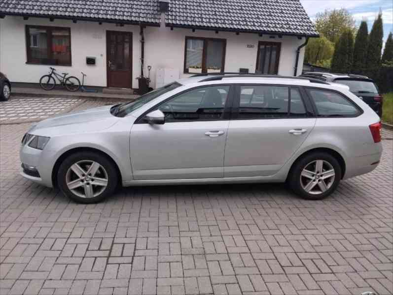 Škoda Octavia 1,6   TDI - foto 13