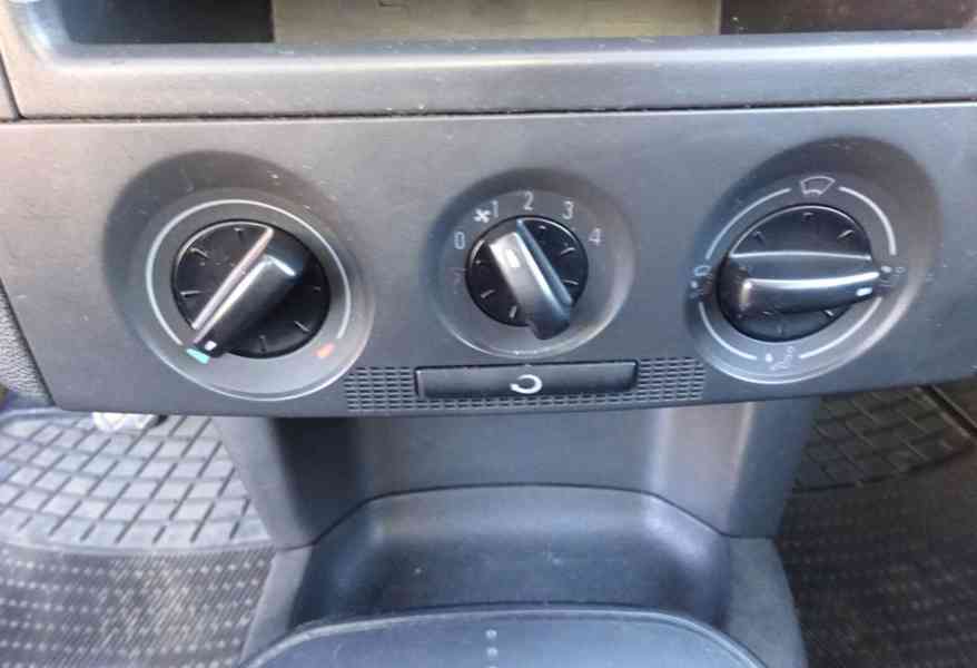 Škoda Fabia 1.2i Combi r.v 2006 stk:3/2026 - foto 12