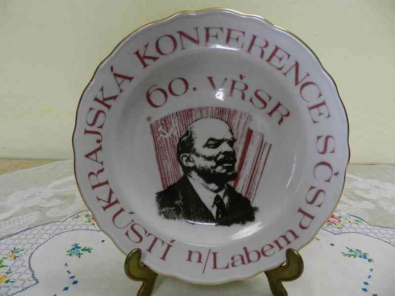 Dekorační talíř Lenin 60let VŘSR - foto 2