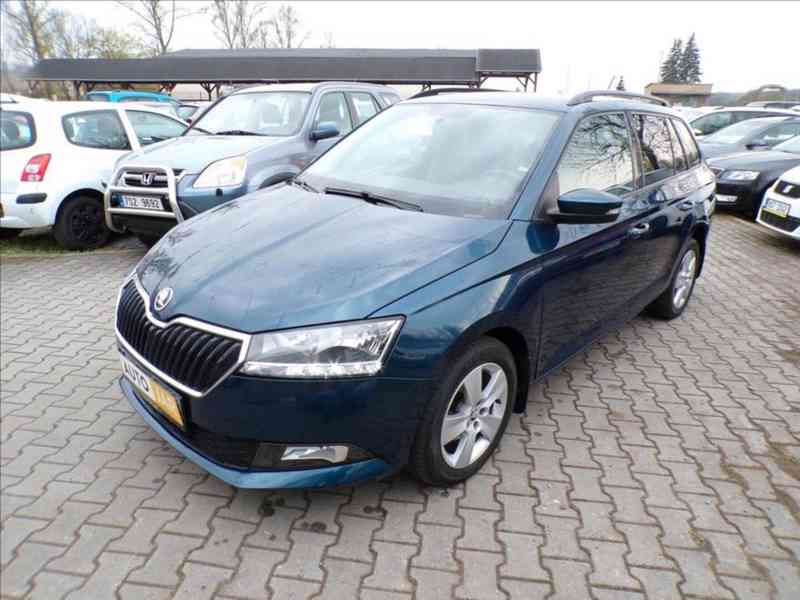 Škoda Fabia 1,0 TSI - foto 2