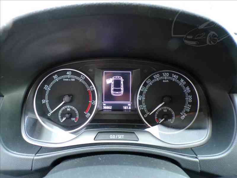 Škoda Fabia 1,0 TSI - foto 6