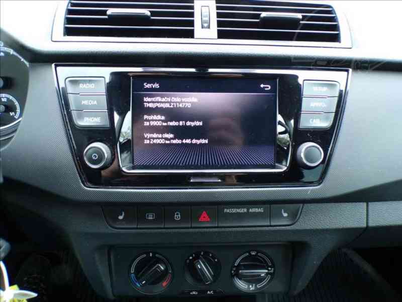 Škoda Fabia 1,0 TSI - foto 7