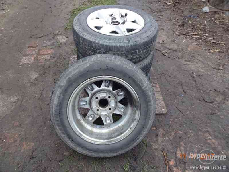 Prodam alu disky+ letní pneu Bridgestone 165/70 R13 - foto 3