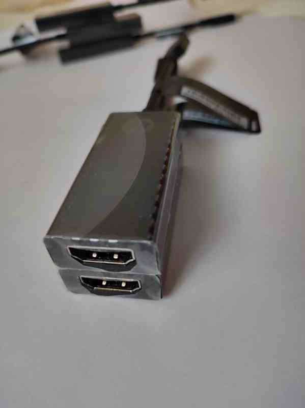 USB-C redukce na HDMI video a LAN RJ-45 - foto 4