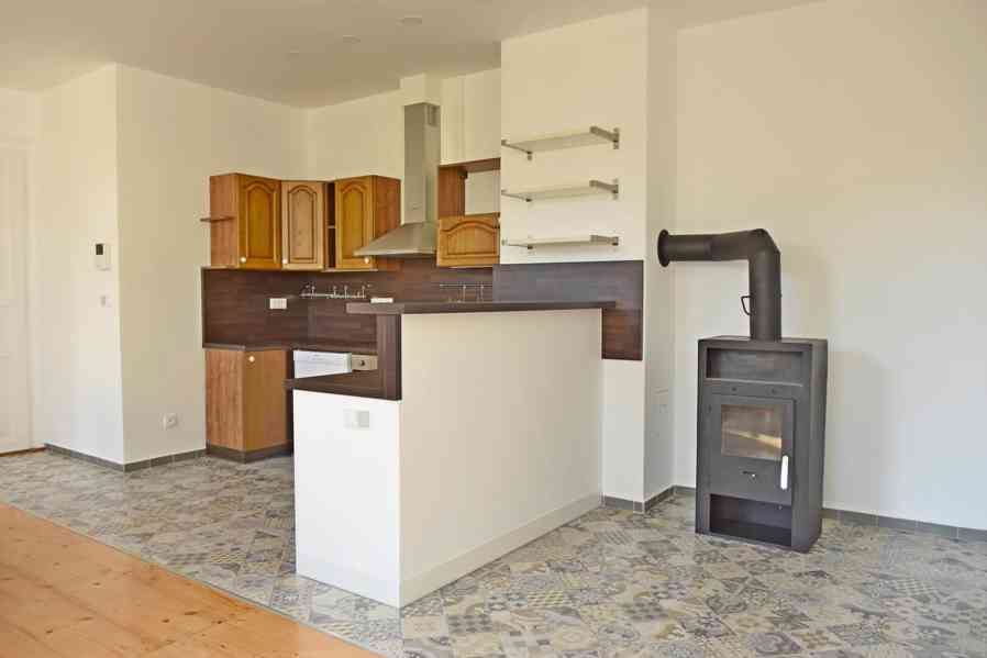 Pronájem 2+kk, 60m2 (krb) (Jablonec n.N., ul. Horská) - foto 2