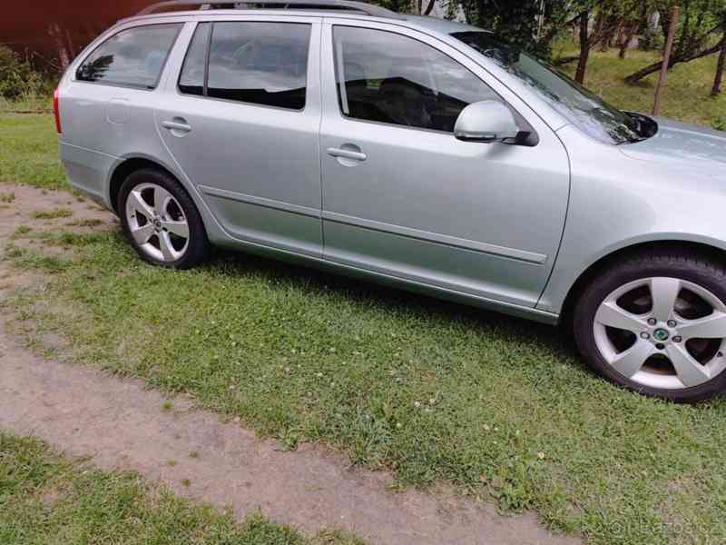Škoda Octavia II Facelift TDI rv 2010 77kw - foto 2