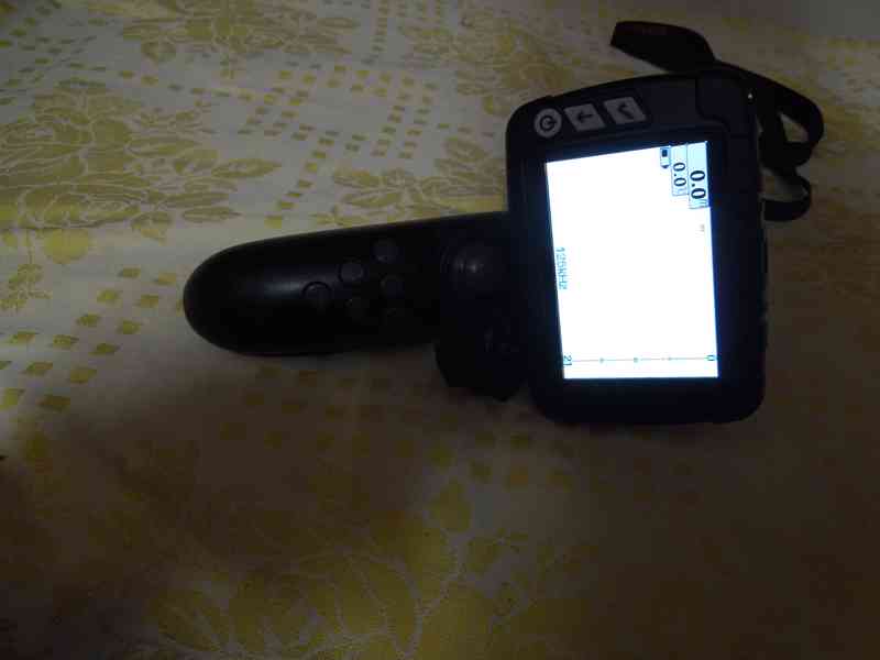 Zavážecí lodička ACTOR PLUS s Echolotem- Carbon ve skvělém s - foto 9