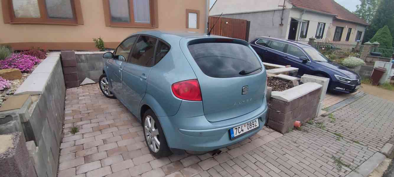 Seat Altea 1,4  92 kW, 125 koní. R. V. 2009 - foto 4