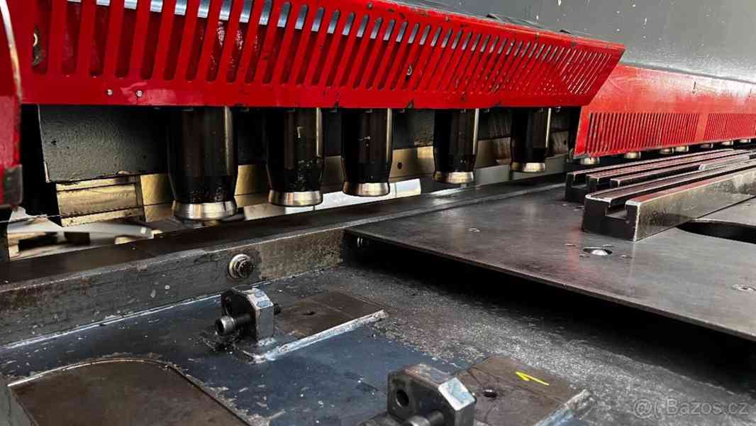 Použité tabulové nůžky DURMA SB 3010 NT, r. v. 2006 - foto 4