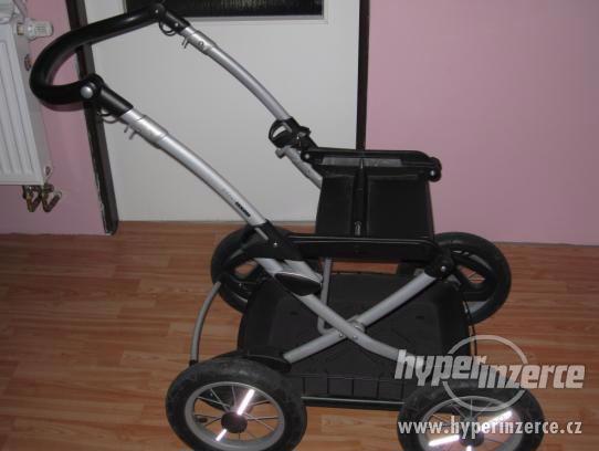 Prodáme klasický hluboký kočárek Peg- perego - foto 15