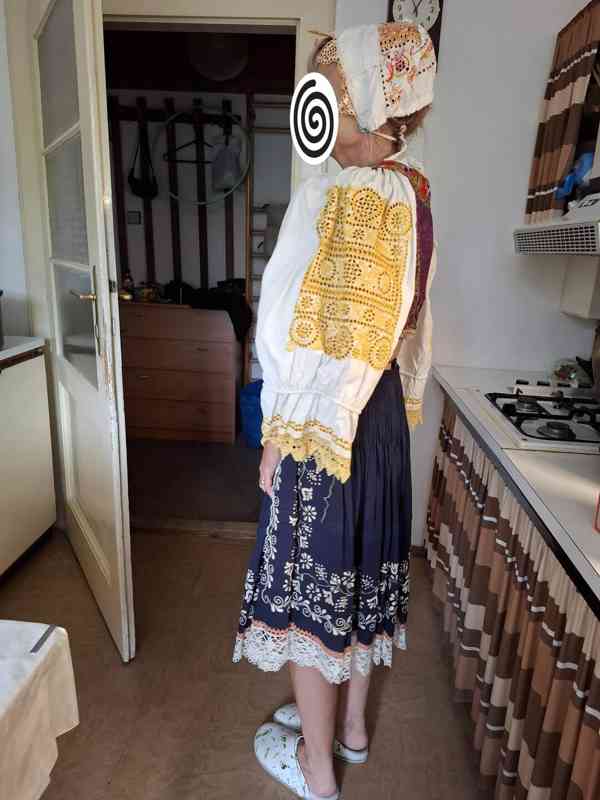 Piešťanský kroj ženský kompletní - foto 7