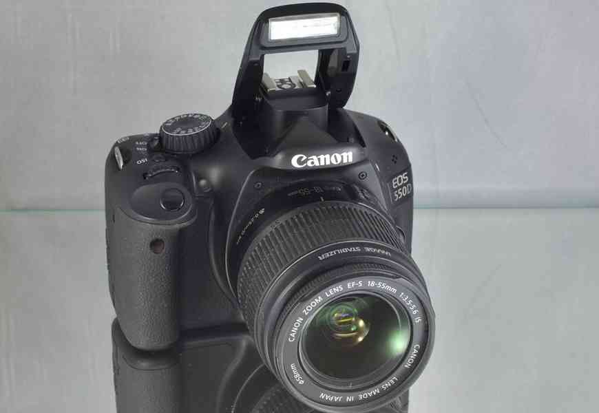 Canon EOS 550D + Objektiv EFS 18-55mm IS 2500 Exp. - foto 5