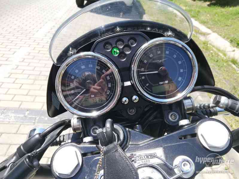 Moto Guzzi V7 Racer - foto 3