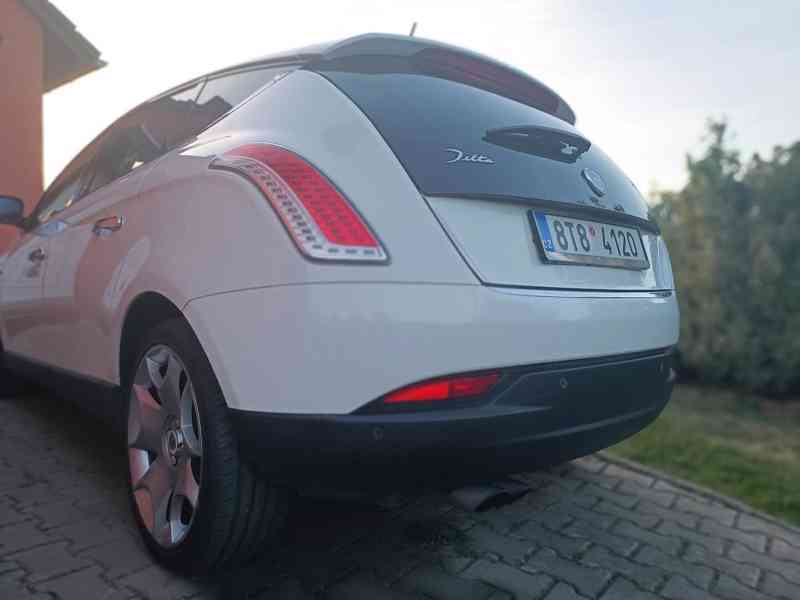 Lancia Delta 2.0 JTD 165 - foto 3