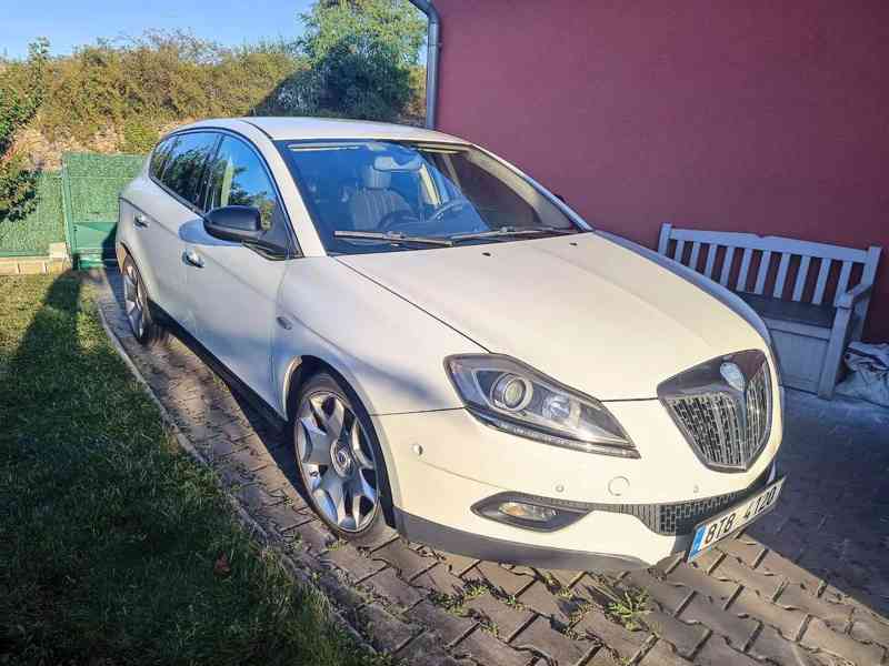 Lancia Delta 2.0 JTD 165 - foto 20
