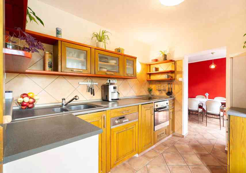 Byt 3+1, 82m² s lodžií, se zahrádkou a parkováním, Zavadilka - foto 5